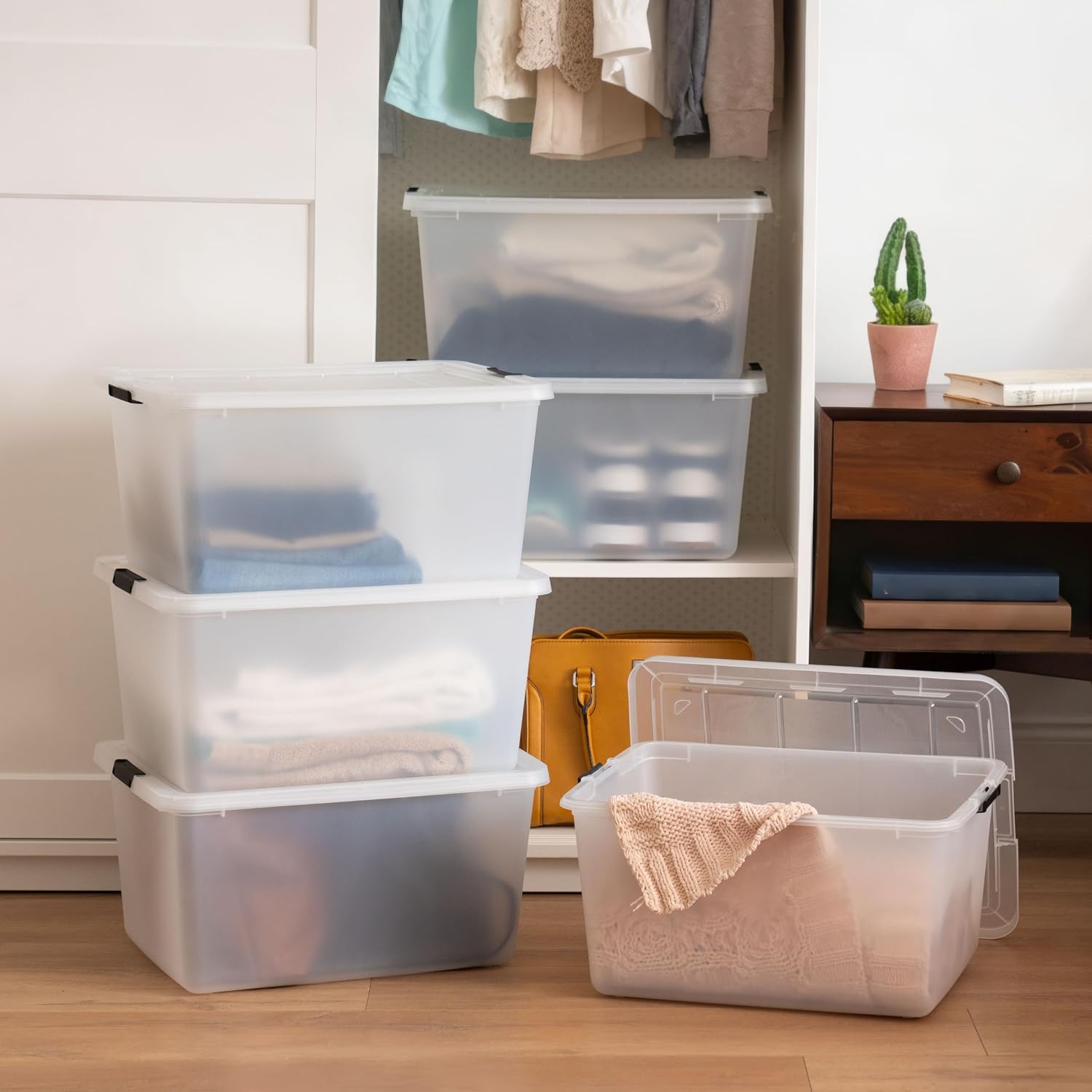 IRIS USA 6-Pack 32 Quart Clip Box with Latching Lid | Latching lid secures office and household supplies. Stackable. nestable design maximizes storage space - Image 5